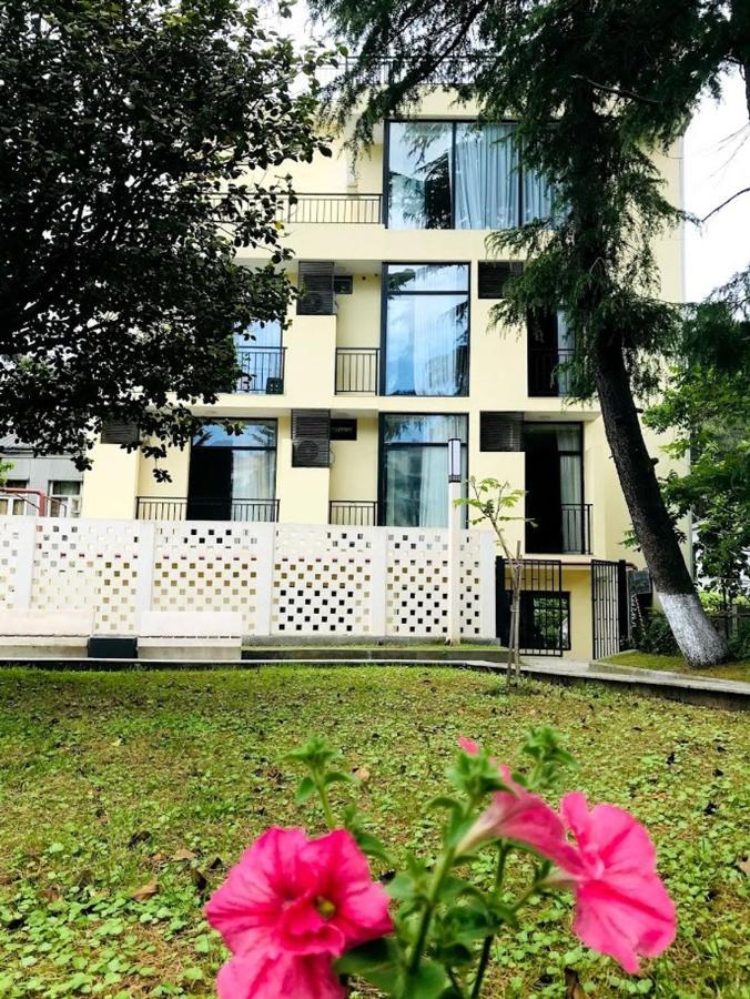 Gurya Hotel Kobuleti Exterior photo